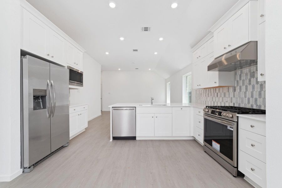 Furnished interior view inside a new home in , Katy (Image 6).