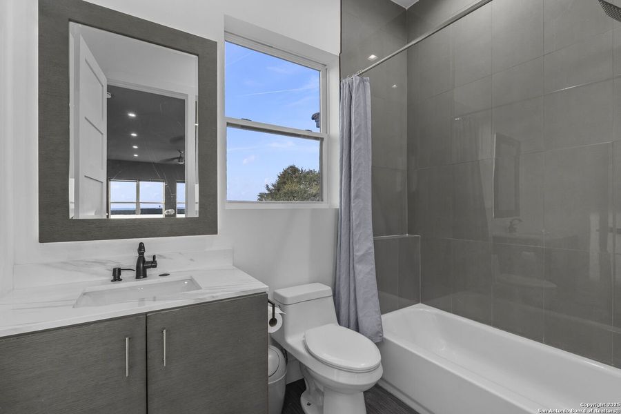 Furnished interior view inside a new home in , Spring Branch (Image 10).