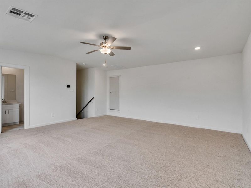 Spacious, unfurnished interior of a new home in , Angleton (Image 22). Spacious, unfurnished interior of a new home in , Angleton (Image 22).