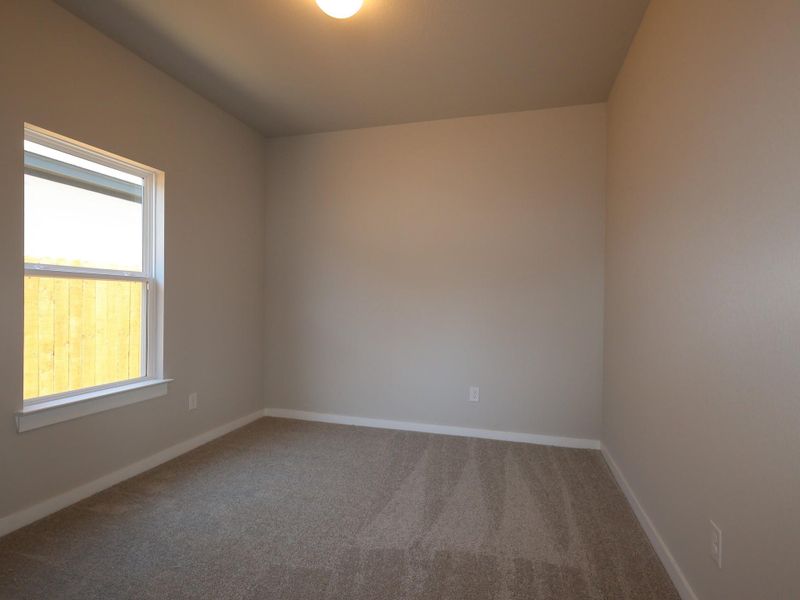 Spacious, unfurnished interior of a new home in Heritage, Dripping Springs (Image 3).