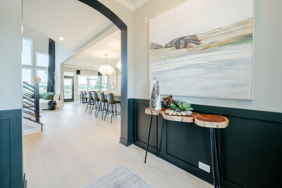Representative furnished interior of a home built from the Avery by Fischer Homes in Twin Lakes, Hoschton (Image 61).