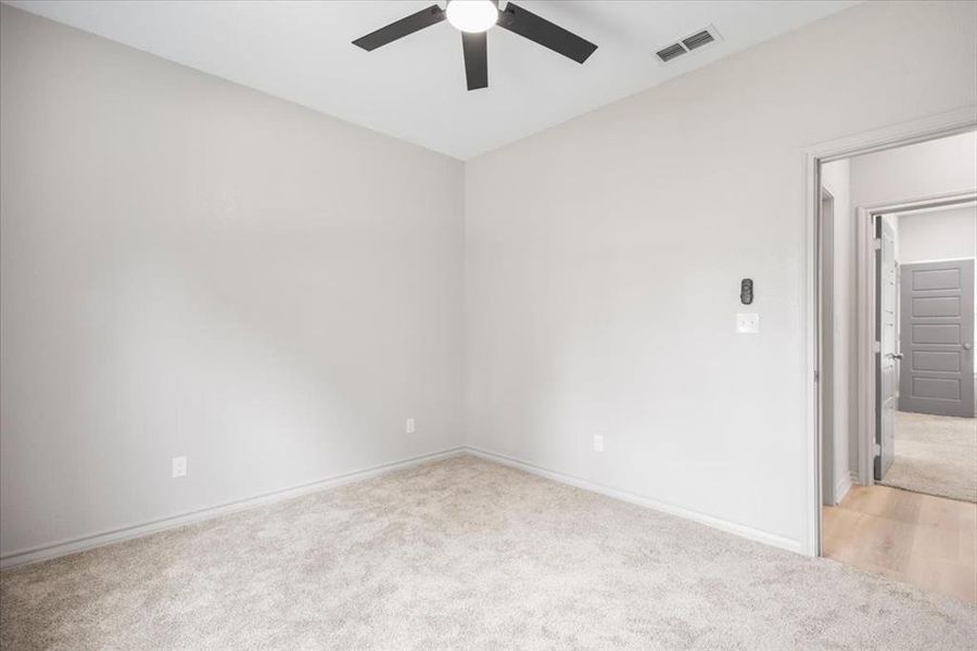 Spacious, unfurnished interior of a new home in , Jacksonville (Image 20). Spacious, unfurnished interior of a new home in , Jacksonville (Image 20).