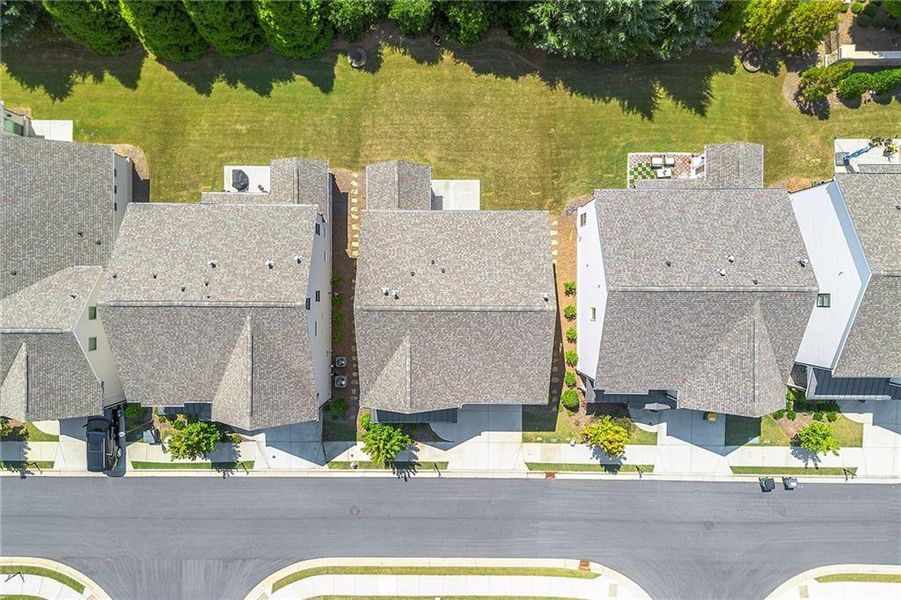 Image 33 of a home in .