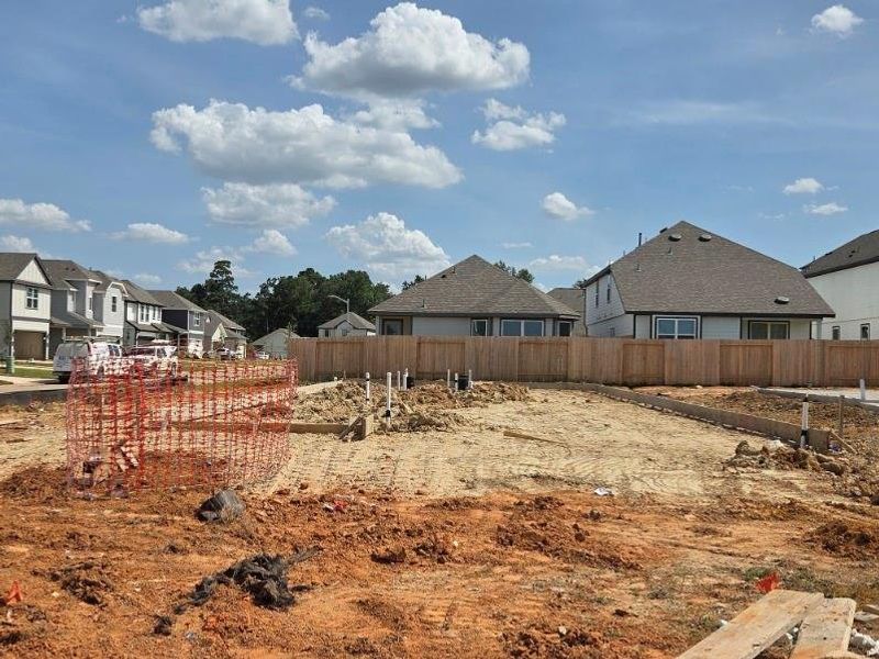 Site preparation for new homesites in River's Edge, Conroe (Image 25).