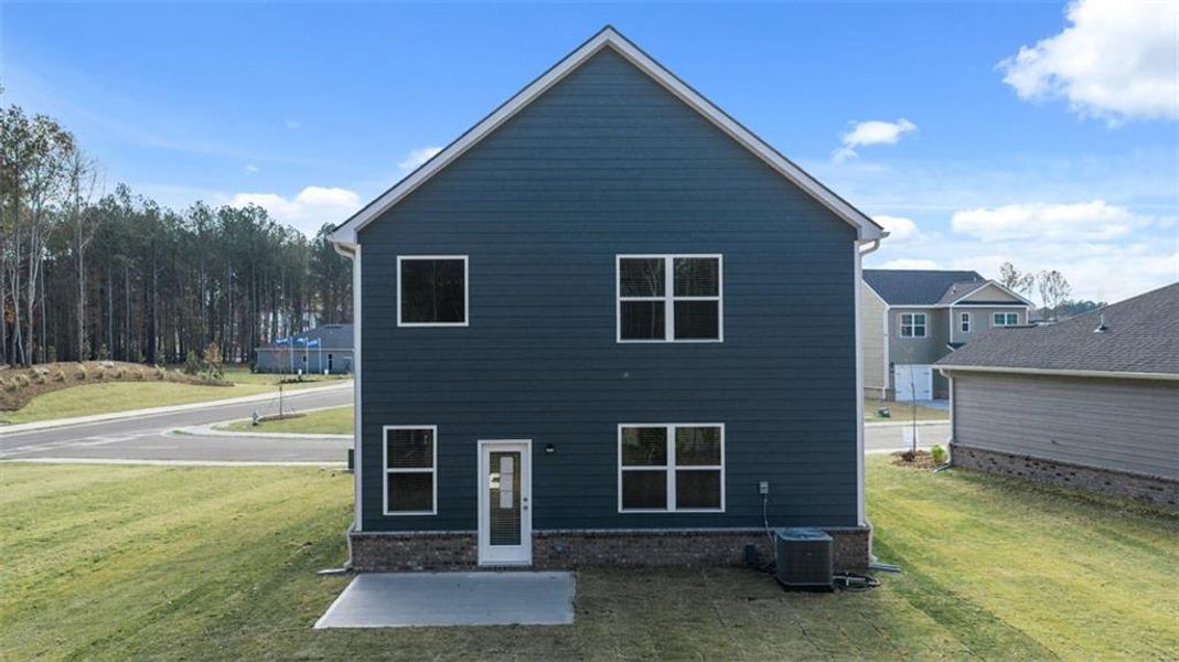 Image 37 of a home in Willowbrook.