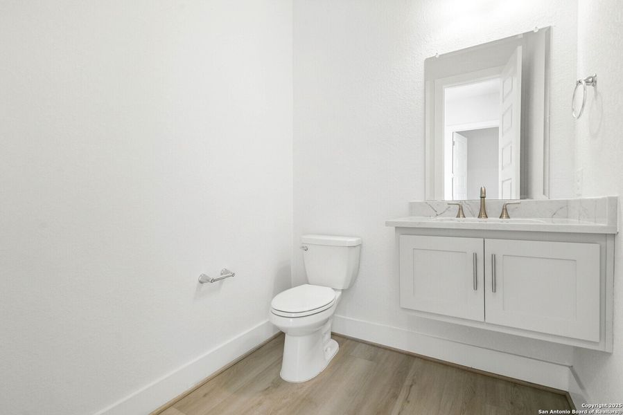 Furnished interior view inside a new home in Arbors at Fair Oaks, Boerne (Image 5). Furnished interior view inside a new home in Arbors at Fair Oaks, Boerne (Image 5).