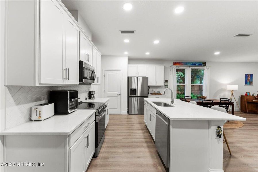 Furnished interior view inside a new home in , St. Augustine (Image 22).