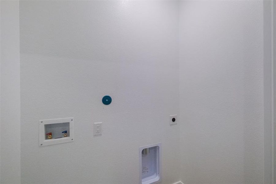 Image 36 of a home in . Image 36 of a home in .