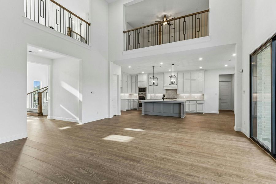Representative unfurnished interior of a home built from the Hancock by Kindred Homes in Oak Creek Ranch, Waxahachie (Image 31).