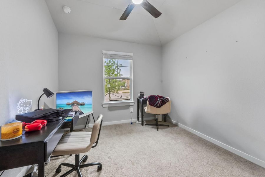 Furnished interior view inside a new home in Heights of Barbers Hill, Mont Belvieu (Image 24).
