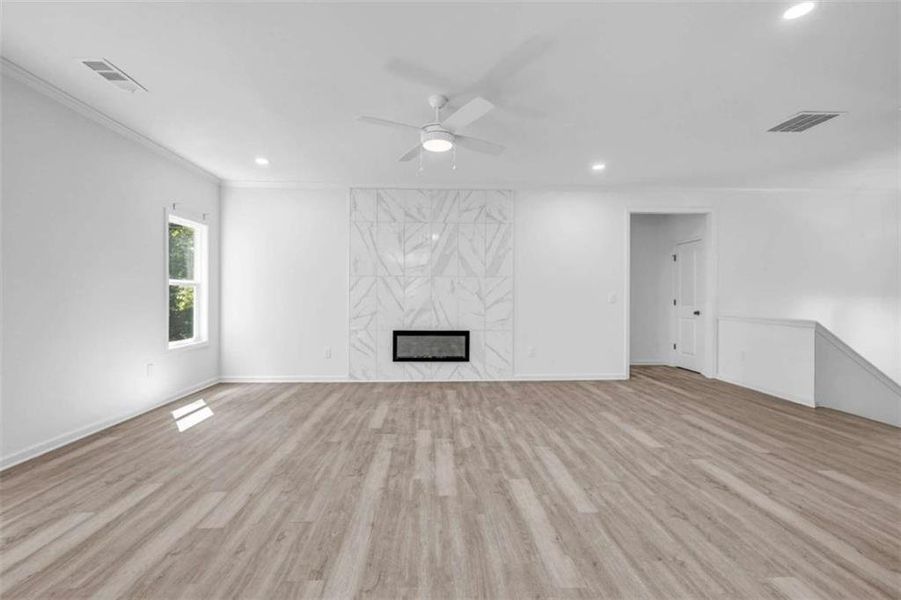 Spacious, unfurnished interior of a new home in , Fayetteville (Image 24).