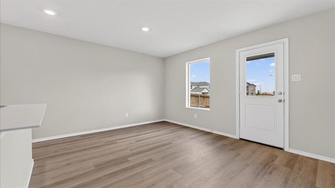 Spacious, unfurnished interior of a new home in , Hillsboro (Image 11).