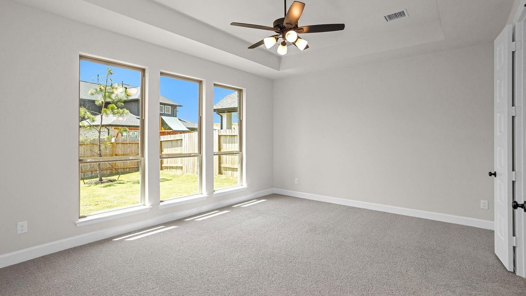 Spacious, unfurnished interior of a new home in Woodhavyn, Magnolia (Image 5).