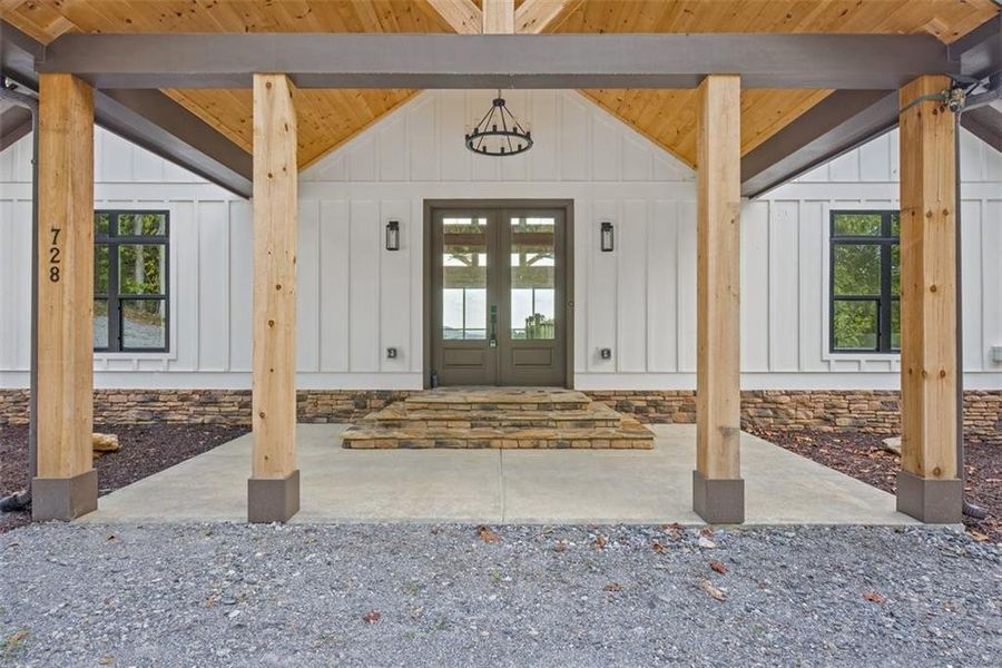 Exterior details and patio area of a home in , Ranger (Image 3).