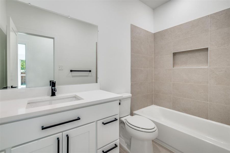 Furnished interior view inside a new home in , Fort Worth (Image 7). Furnished interior view inside a new home in , Fort Worth (Image 7).