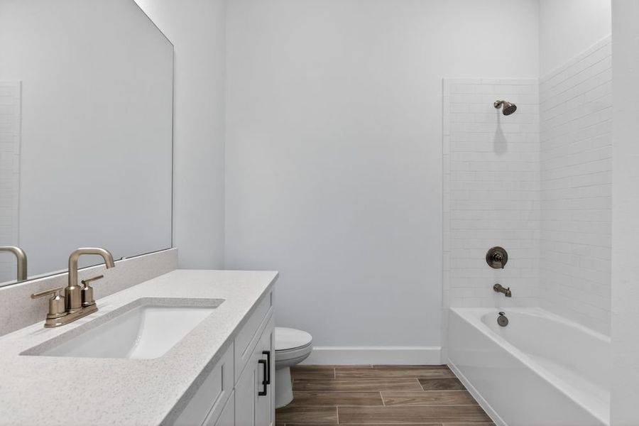 Furnished interior view inside a new home in Center Lake Ranch Community Group Page, St. Cloud (Image 11).