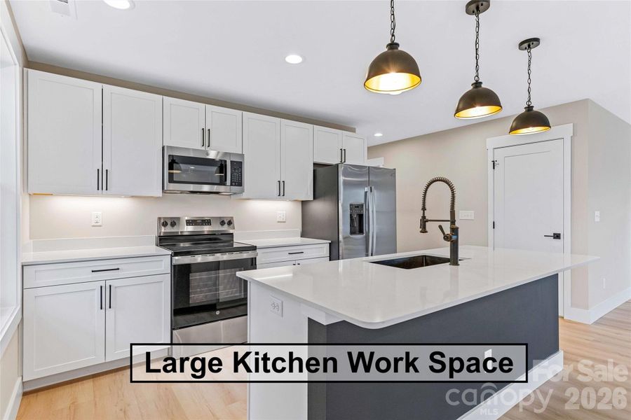 Image 32 of a home in .