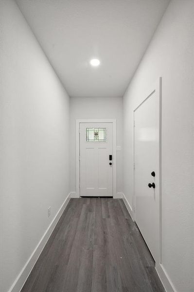 Spacious, unfurnished interior of a new home in , Tool (Image 15).