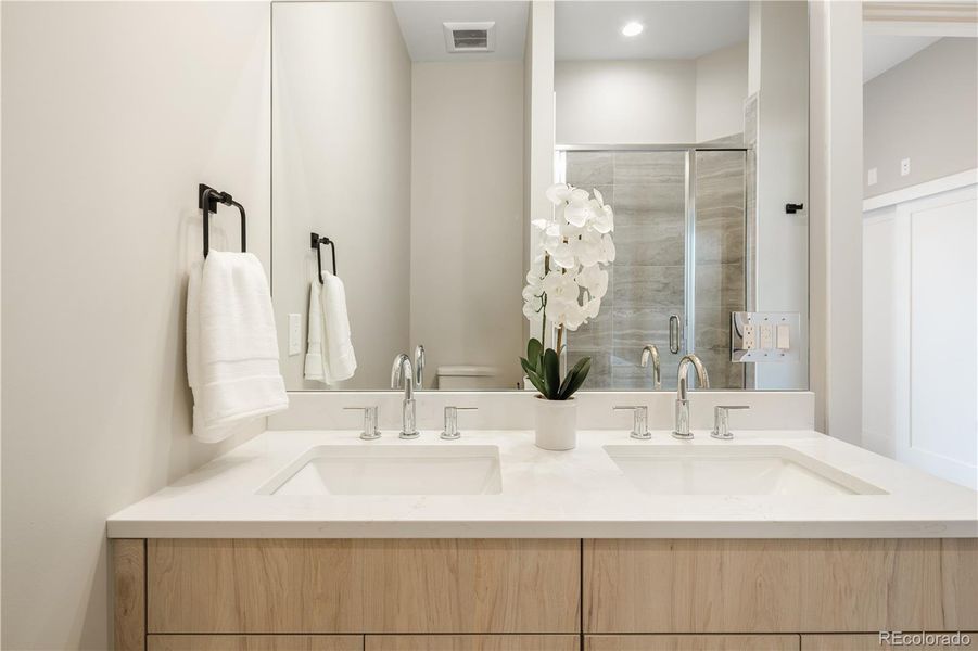 Image 30 of a home in .