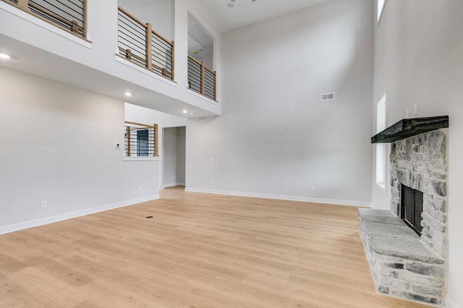 Spacious, unfurnished interior of a new home in Harmon Springs, Carrollton (Image 24).