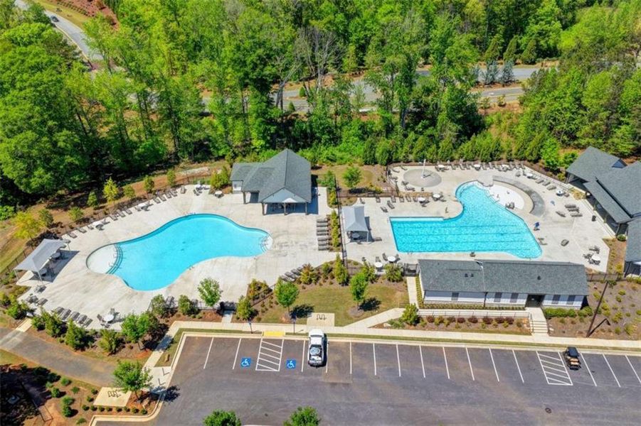 Community amenities in Twin Lakes, Hoschton (Image 63).