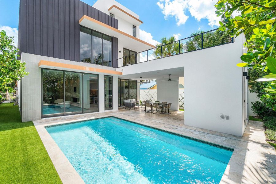Exterior details and patio area of a home in , Delray Beach (Image 25).