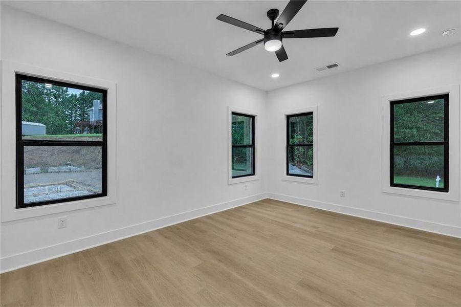 Spacious, unfurnished interior of a new home in , Snellville (Image 73). Spacious, unfurnished interior of a new home in , Snellville (Image 73).