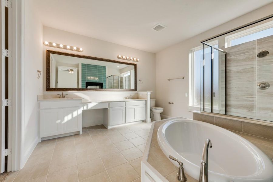 Furnished interior view inside a new home in Somercrest, Midlothian (Image 16).