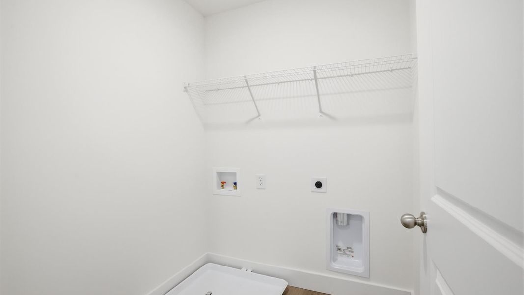 Spacious, unfurnished interior of a new home in The Ridge at Neals Landing, Knoxville (Image 25).