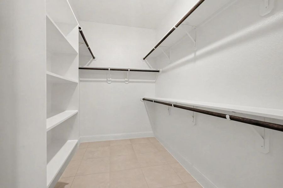 Braeswood D Primary closet Braeswood D Primary closet