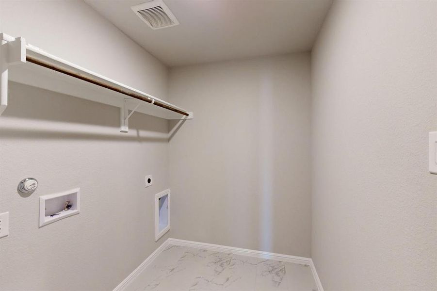 Spacious, unfurnished interior of a new home in The Preserve, Justin (Image 33). Spacious, unfurnished interior of a new home in The Preserve, Justin (Image 33).