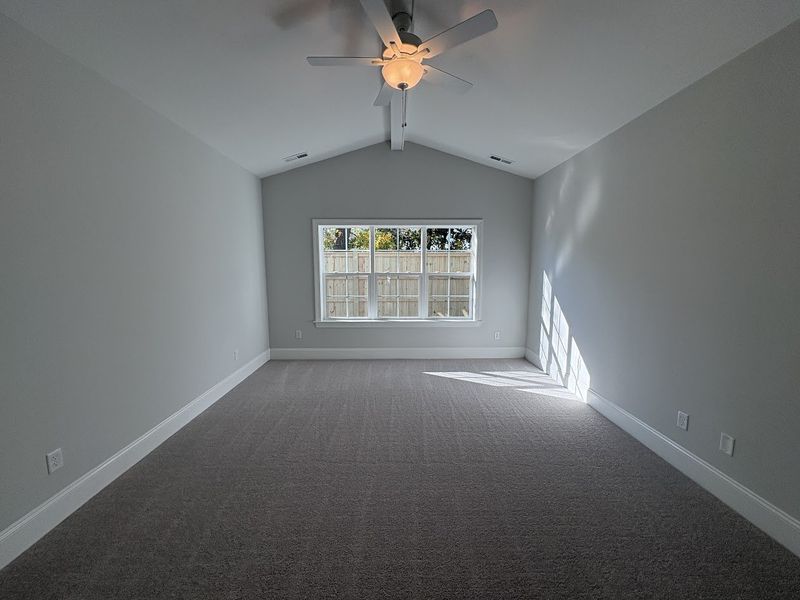 Spacious, unfurnished interior of a new home in Riverside Cove, Wilmington (Image 34).