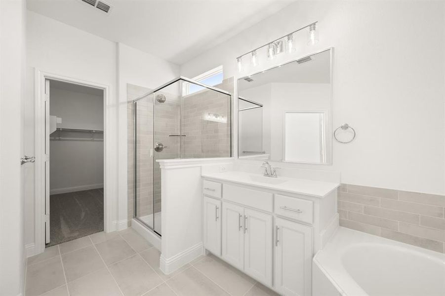 109 Golden Jackal- Primary Suite-3 109 Golden Jackal- Primary Suite-3