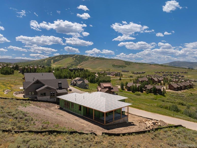 Image 10 of a home in . Image 10 of a home in .