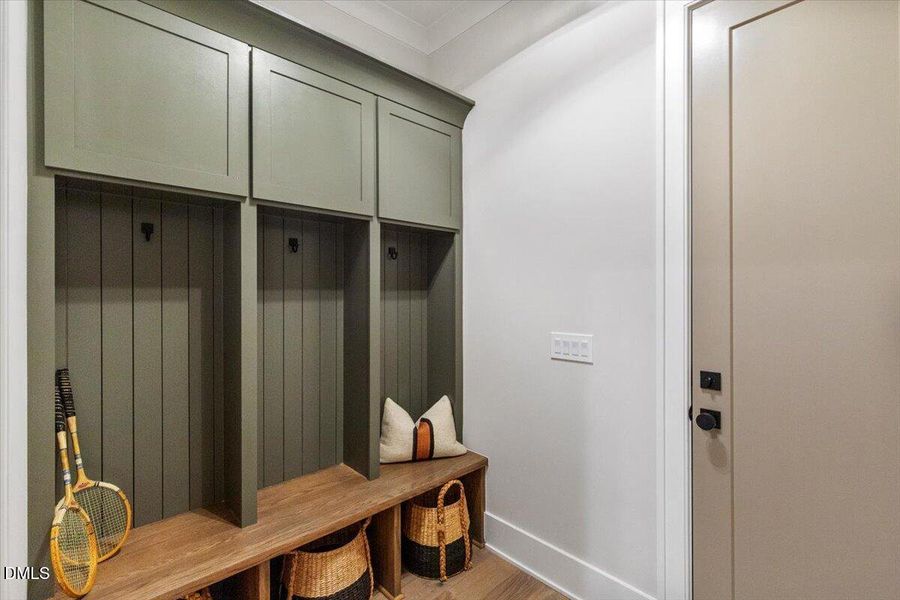 045-7824 Ailesbury Rd 045-7824 Ailesbury Rd