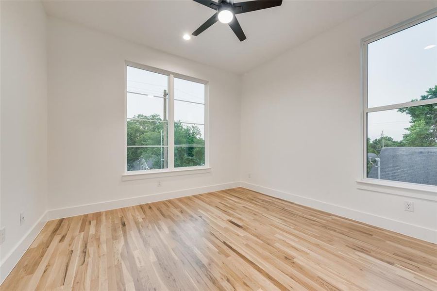Spacious, unfurnished interior of a new home in , Dallas (Image 21).