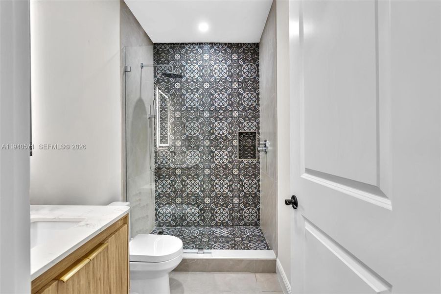 Furnished interior view inside a new home in , Miami (Image 16).