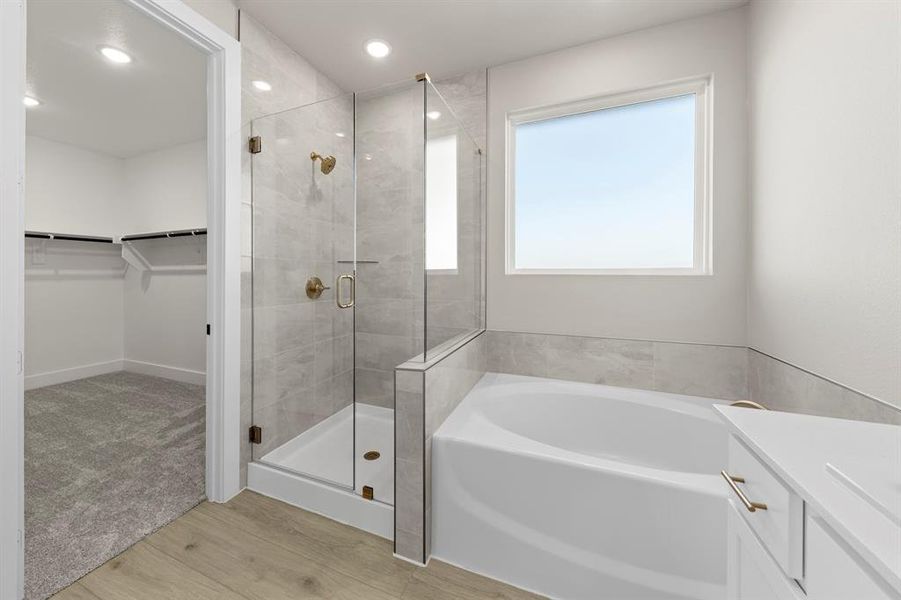 20. 7321 Redmaple - Bath