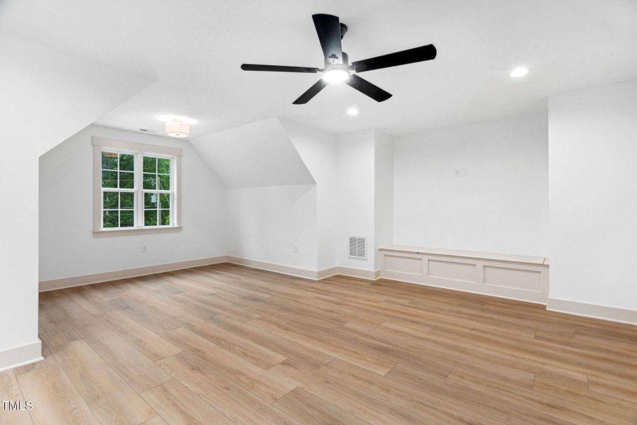 53-web-or-mls-125-oswego-dr 53-web-or-mls-125-oswego-dr