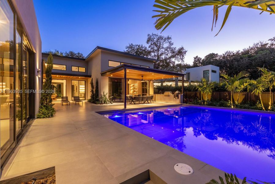 Exterior details and patio area of a home in , Miami Shores (Image 30).