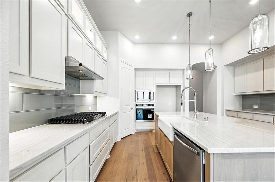 Image 22 of a home in Trinity Falls. Image 22 of a home in Trinity Falls.