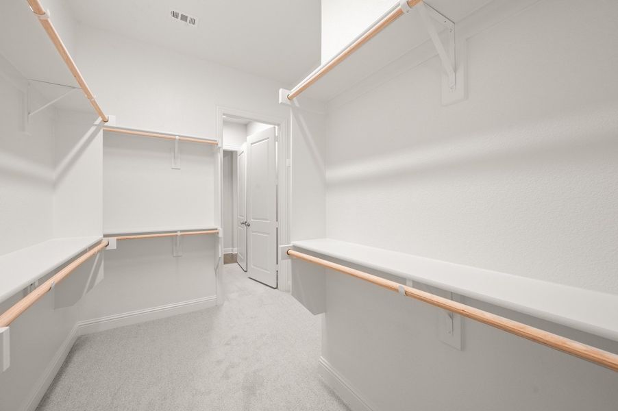 Spacious, unfurnished interior of a new home in Bridgewater, Midlothian (Image 16).