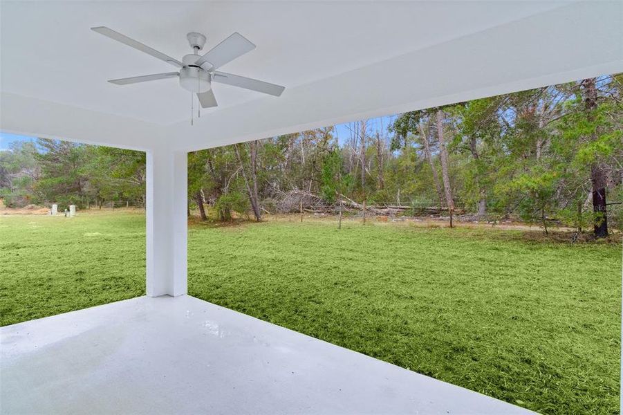 Exterior details and patio area of a home in , Ocklawaha (Image 22).