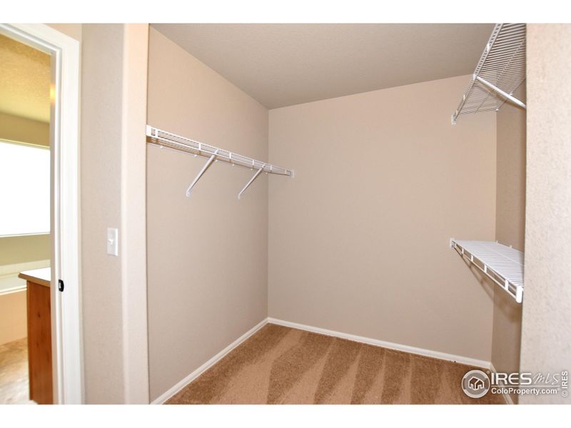 Spacious, unfurnished interior of a new home in Southridge, Johnstown (Image 16).