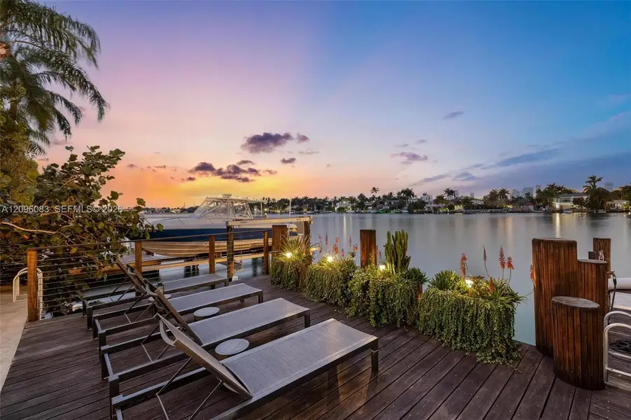 Community amenities in , Miami Beach (Image 34).