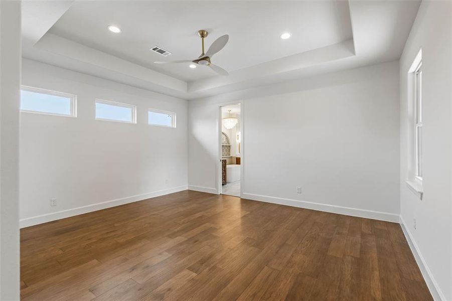 Spacious, unfurnished interior of a new home in , Fort Worth (Image 24).