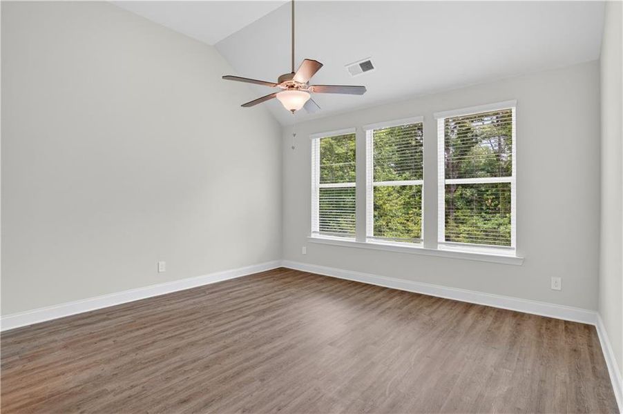 Spacious, unfurnished interior of a new home in Killian Manor at The Adares, Adairsville (Image 16). Spacious, unfurnished interior of a new home in Killian Manor at The Adares, Adairsville (Image 16).