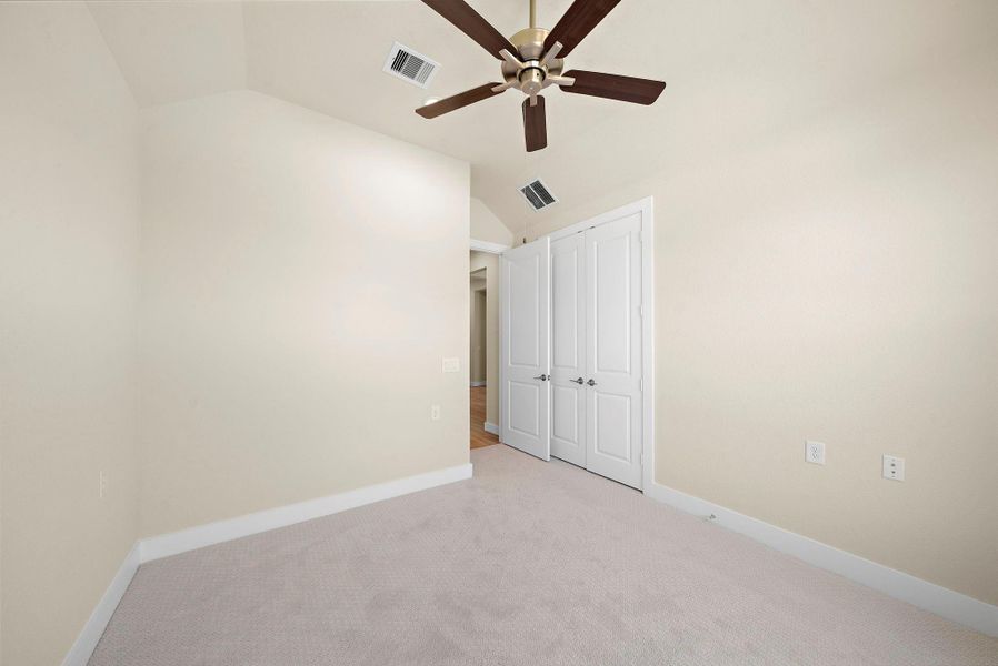 Spacious, unfurnished interior of a new home in Chambers Creek, Willis (Image 63). Spacious, unfurnished interior of a new home in Chambers Creek, Willis (Image 63).