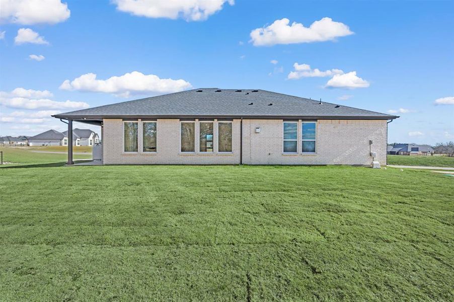 Exterior details and patio area of a home in Rocky Top Ranch, Reno (Image 24).