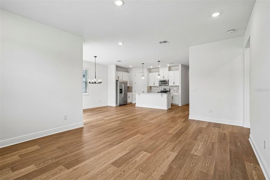 Spacious, unfurnished interior of a new home in Legends Preserve - Signature Series, Daytona Beach (Image 20).
